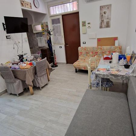 Appartamento Intero Casa Vacanze Espo Napoli Exterior foto