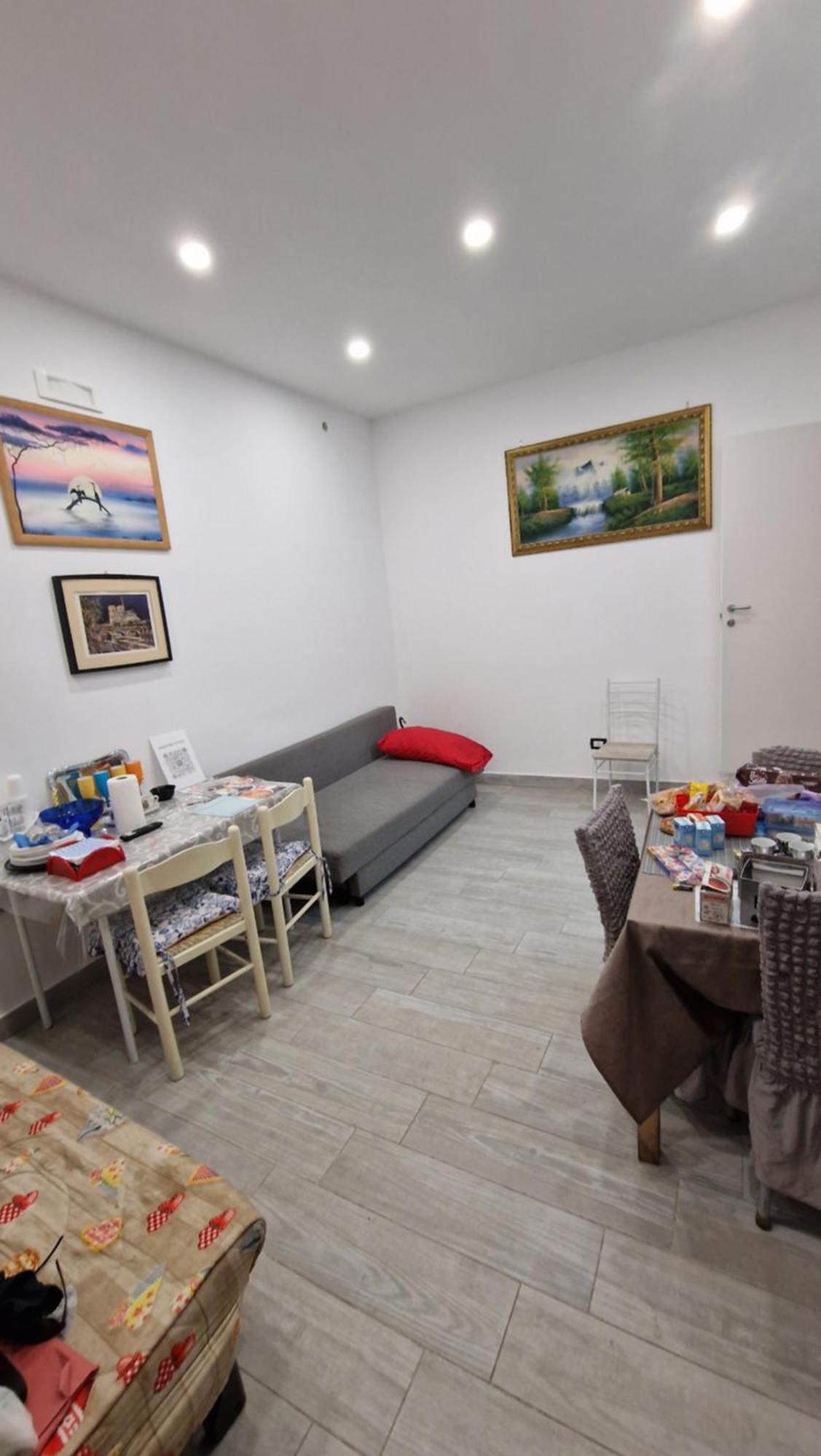 Appartamento Intero Casa Vacanze Espo Napoli Exterior foto