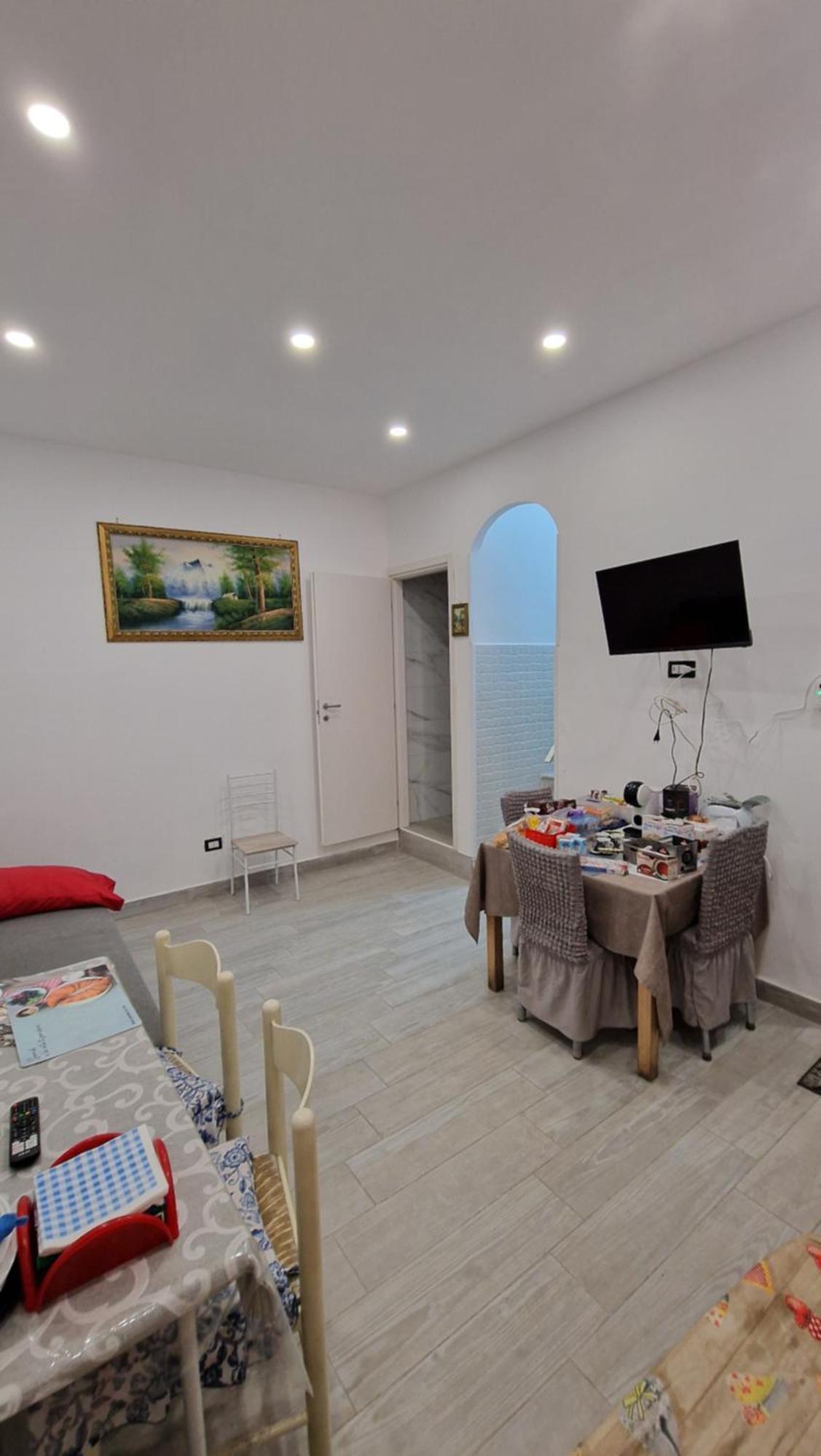 Appartamento Intero Casa Vacanze Espo Napoli Exterior foto